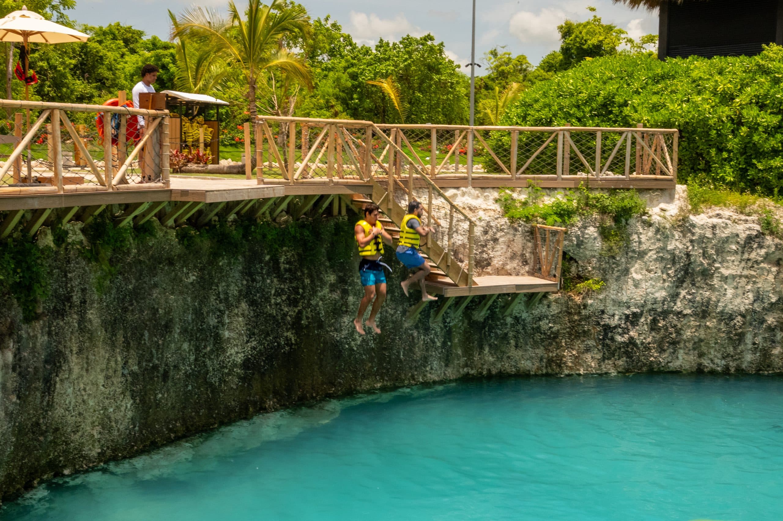 An Adrenaline-Filled Jump at El Dorado Water Park: Abismo Zafiro
